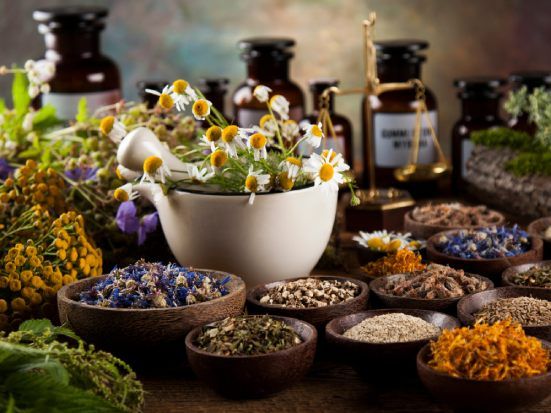 rimedi naturali con medicina erboristica